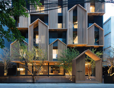 HACHI Apartamentos de Serviço / Octane architect & design