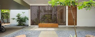 Gallery of The Regimented House / LIJO RENY architects  - 18