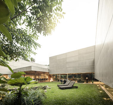 Galeria de Dpot / Isay Weinfeld  - 4