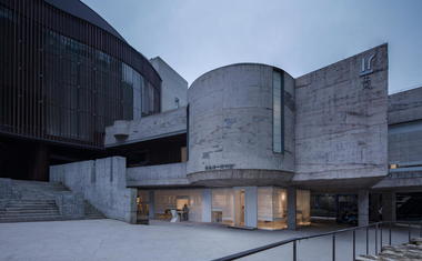 Livraria Zhijian / SMY DESIGN
