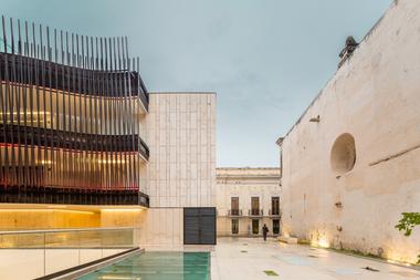 Palacio de la Música / Alejandro Medina Arquitectura + Reyes Ríos + Larraín arquitectos + Muñoz arquitectos + Quesnel arquitectos
