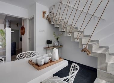 Gallery of Rohan / Ashwin Architects  - 10