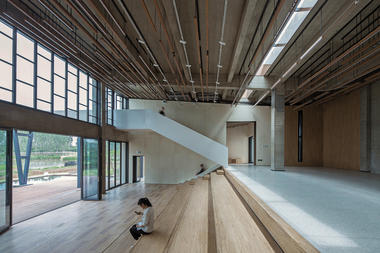 画廊 庭瑞小镇斗山驿文化会客厅 / UAO  - 4
