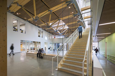 马萨诸塞大学阿默斯特设计大楼/Leers Weinzapfel Associates