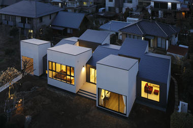 Gallery of Hopscotch House  / Hiramoto Design Studio  - 1