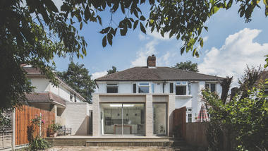 Gallery of Coombe Lane / Ampuero Yutronic  - 1