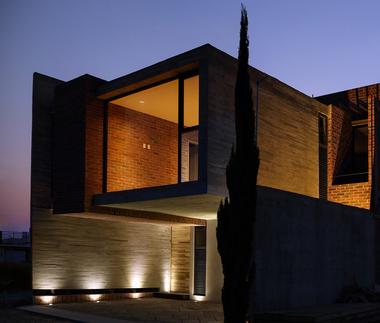 Rojo Luz III / Rojo Luz + ADD Arquitectura e Interiores