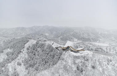 Gallery of Hilltop Gallery / dEEP Architects  - 6