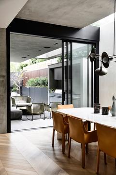 Gallery of Huntingtower	 / Workroom  - 20