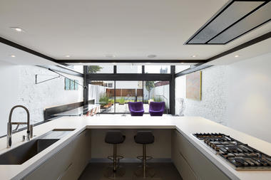 Gallery of Salt and Pepper House / Kube Architecture  - 24