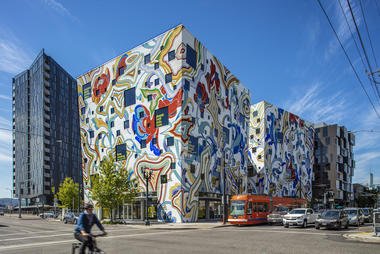 Fair-Haired Dumbbell / FFA Architecture and Interiors