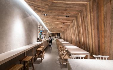 Restaurante Siamo / Estudio Montevideo + Pablo Dellatorre