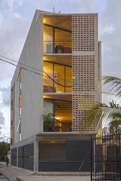 Gallery of 21 Examples of Brise Soleils in Mexico and Its Diverse Applications  - 16