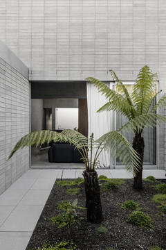 Gallery of Highbury Grove / RITZ&GHOUGASSIAN   - 19
