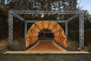 SOM Designs Kinematic Sculpture for Chicago Design Week