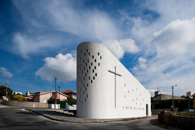 Santa Ana’s Chapel / e|348 arquitectura