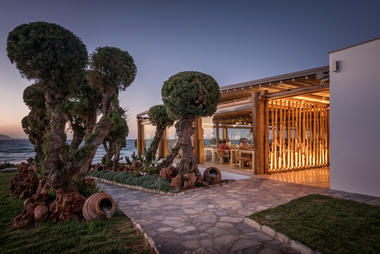 Mitsis Rinela Beach Resort & Spa / Elastic Architects