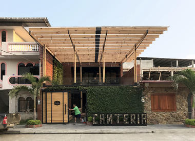 Canteria restaurante urbano / Natura Futura Arquitectura