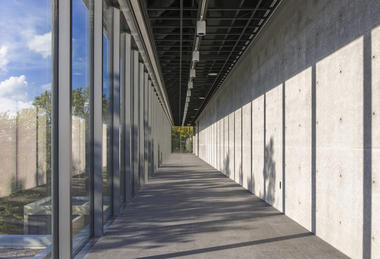 Gallery of Wrightwood 659 Exhibition Space  / Tadao Ando Architect and Associates  - 16