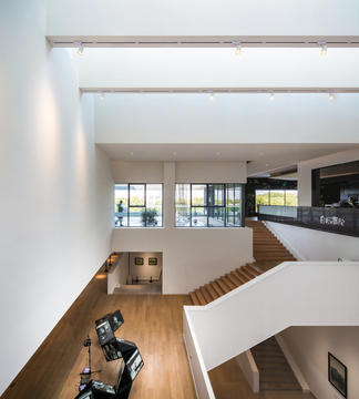 Gallery of The You Art Centre / Atelier Global  - 4