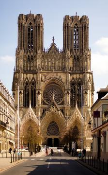 Gallery of The Characteristics of 12 Architectural Styles From Antiquity to the Present Day  - 10
