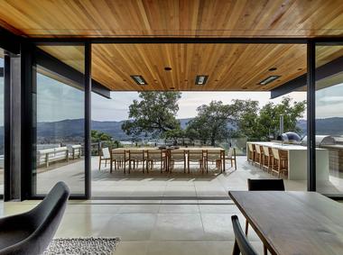 Gallery of RidgeView House / Zack de Vito Architecture + Construction  - 10