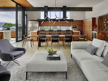Gallery of RidgeView House / Zack de Vito Architecture + Construction  - 2