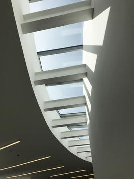 Gallery of Smart Center / Studio Paul Kaloustian  - 24