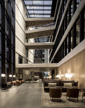 Gallery of Nove / Antonio Citterio Patricia Viel  - 4