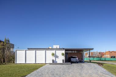 Casa Naranjos / Fabrizio Pugliese