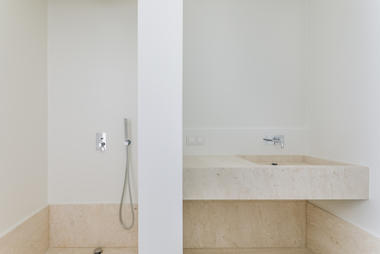 Gallery of Apartment in Lapa / Manuel Cachão Tojal  - 15