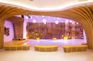 画廊 石家庄“U米 ● play”儿童教育戏剧艺术中心 / 非静止建筑设计  - 21