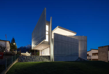 Galeria de Casa Suíça Galbisio / Davide Macullo Architects  - 12