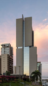 Gallery of Wyndham Garden Hotel  / N2B Arquitetura  - 1