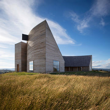 Gallery of Best Houses of 2018  - 51
