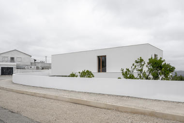 Gallery of SP House / Gonçalo Duarte Pacheco  - 20