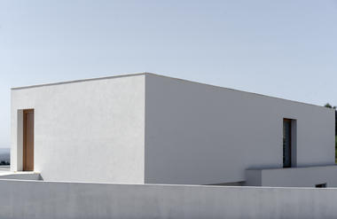 Gallery of SP House / Gonçalo Duarte Pacheco  - 21