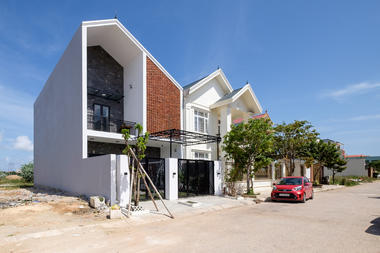 Casa PH / Mét Vuong Studio