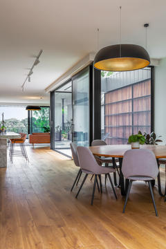 Gallery of Kew East House / Jost Architects  - 13