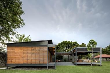Casa Molina / SOA Soler Orozco Arquitectos
