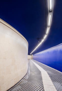 Gallery of Staff Training Center GCR / AMOO + Mora Sanvisens Arquitectes  - 10