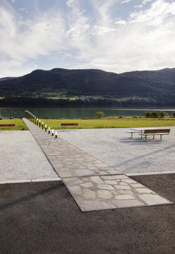 画廊 Krekke 高速公路休息区 / Pushak + Lala Tøyen  - 16