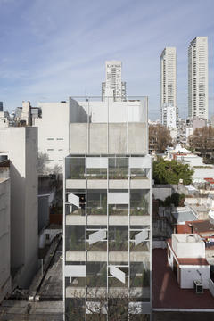 Edificio Bonpland  / Adamo Faiden