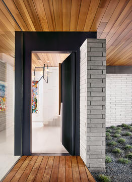 Gallery of Constant Springs Residence / Alterstudio Architecture  - 11