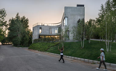 Out-to-Out House / L.E.FT Architects
