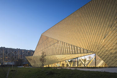 Gallery of La Fontaine Sports Complex / archi5 + Tecnova Architecture  - 19
