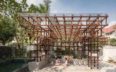 Vac-Library / Farming Architects