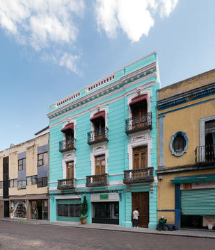 Gallery of Contemporary Architecture Captured by Mexican Photographers  - 78