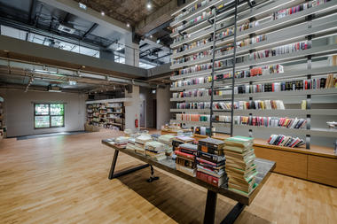 Gallery of Moroglu Arseven Law Office / ERA Architects  - 8