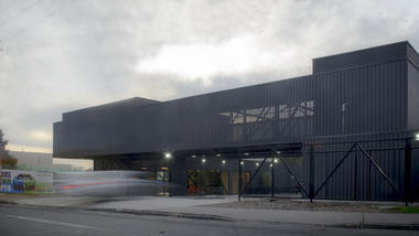 Gallery of W A W _Wash & Wellness Car / Vectorial arquitectura  - 1